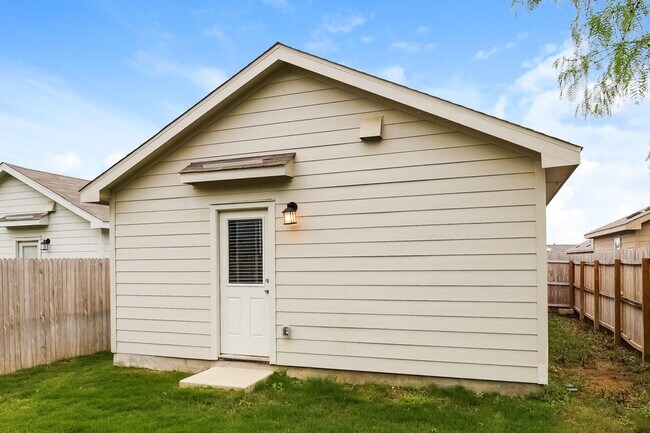 Building Photo - 4219 Southton Lk