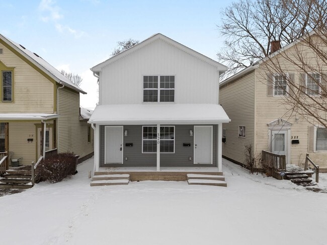 Building Photo - Newer construction! 3 bedroom 2 bath duplex near DT South Bend IN