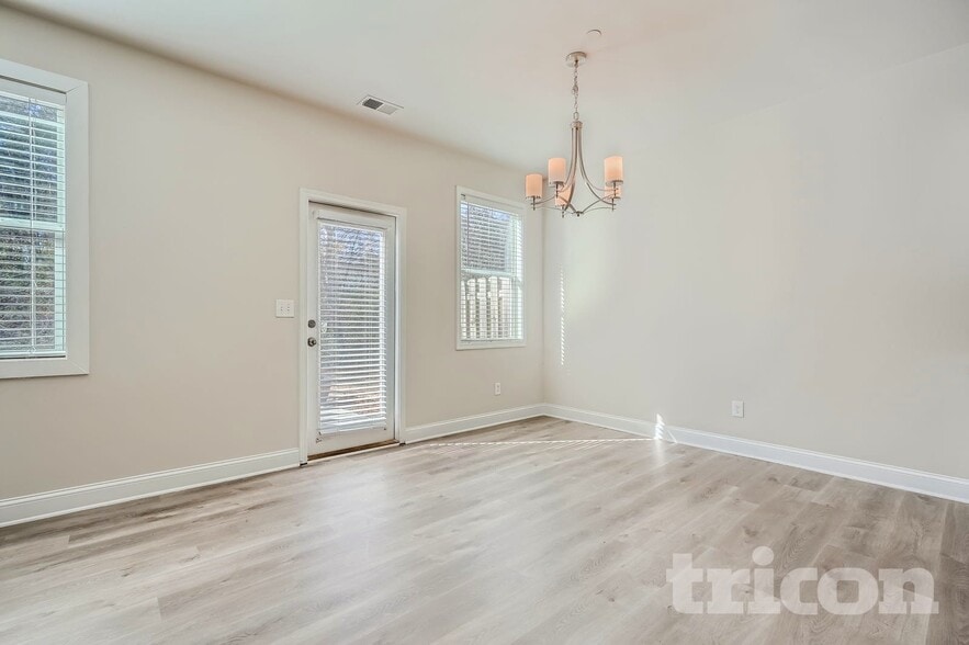 Building Photo - 1012 Candela Ln