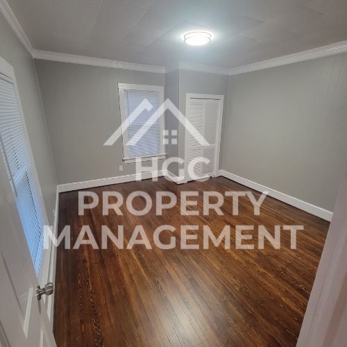 Building Photo - 115 The Blvd