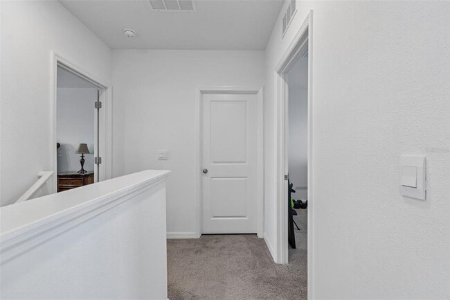 Building Photo - 3406 Grassy Knl