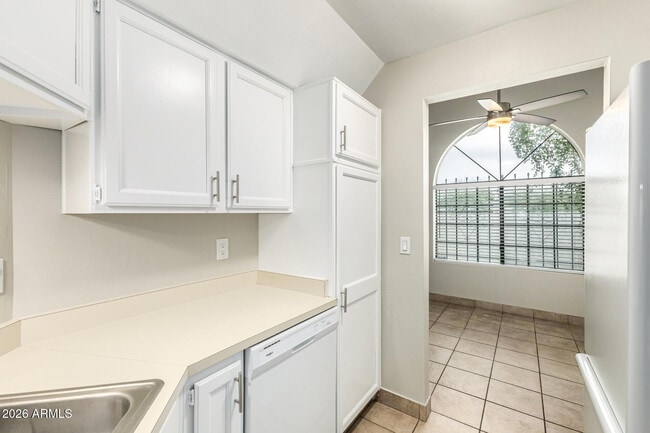 Building Photo - 4328 N 36th St