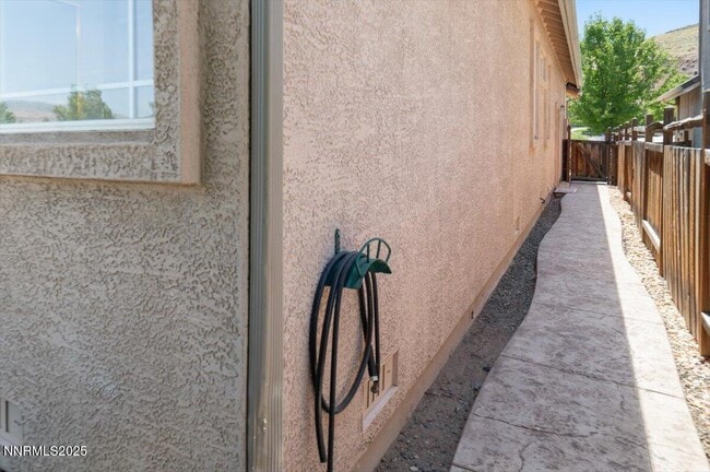 Building Photo - 2720 Albazano Dr