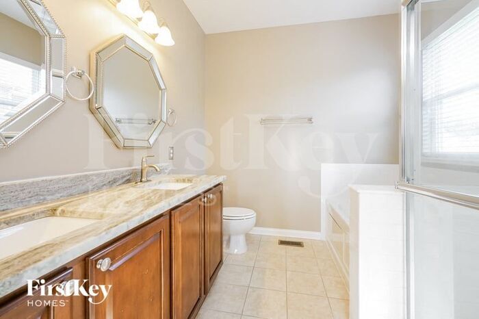 Building Photo - 4973 Shoreside Dr
