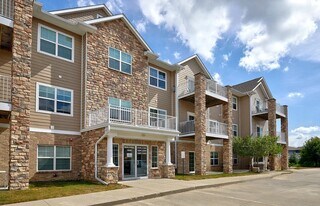 Building Photo - 8350 Ep True Pky