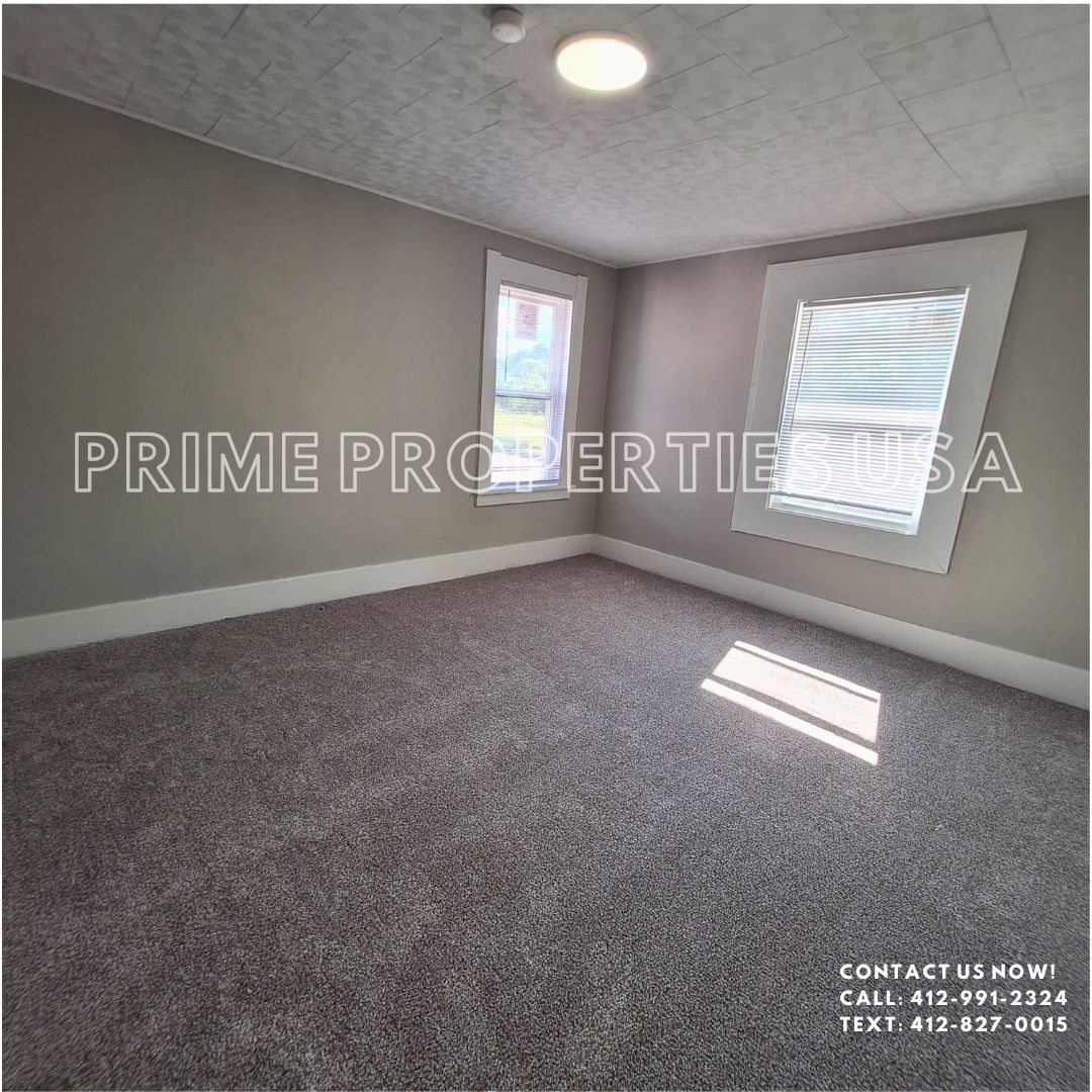 Building Photo - 354 3rd Ave