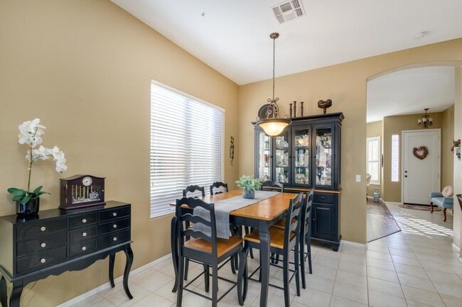 Building Photo - 10474 E Morning Star Dr