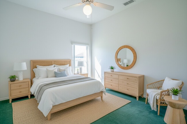 Building Photo - 681 Powder Horn Row