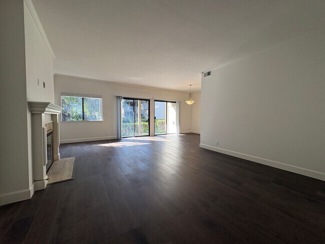 Building Photo - 50 Horgan Ave