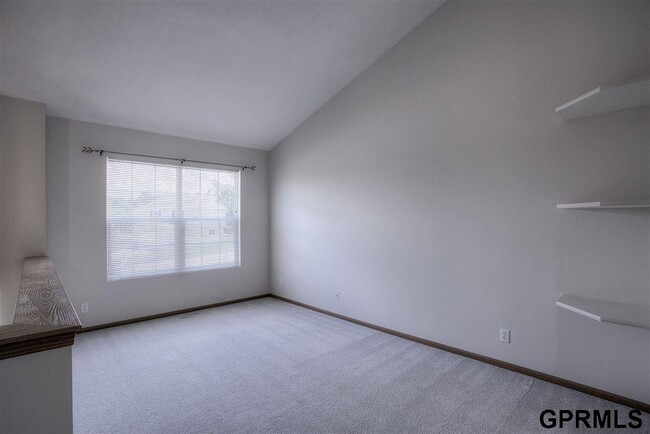 Building Photo - 13520 Westport Cir