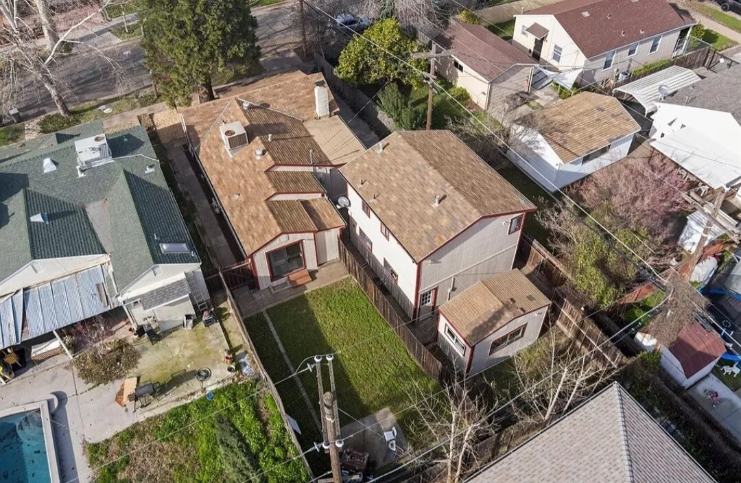 Building Photo - 1549 Virginia Ave