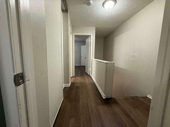 Building Photo - 201 High Meadows Blvd