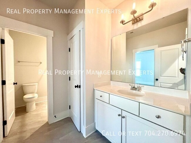 Building Photo - 8878 Cotton Grove Ct