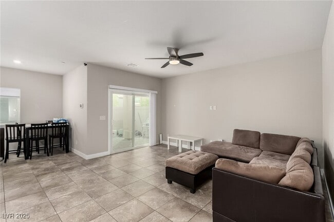 Building Photo - 7457 Onyx Star St