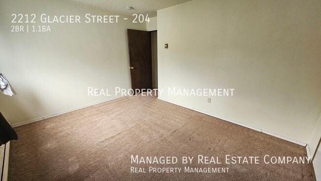 Building Photo - 2212 Glacier St