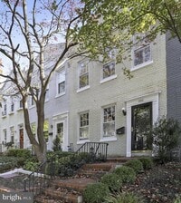 Building Photo - 2031 37th St NW