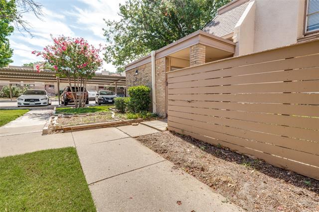 Building Photo - 3121 Park Ln