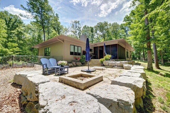 Building Photo - 7493 E Rush Ridge Rd