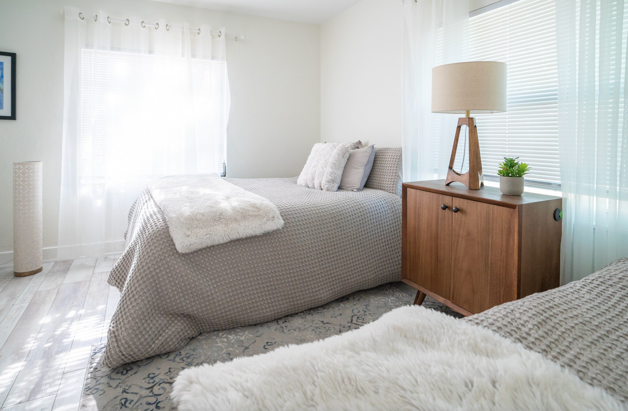 double double bedroom - 1449 Braman Ave