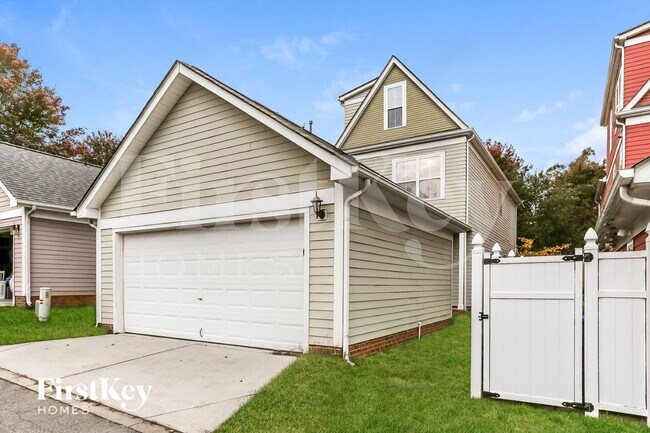 Building Photo - 128 Kensington St