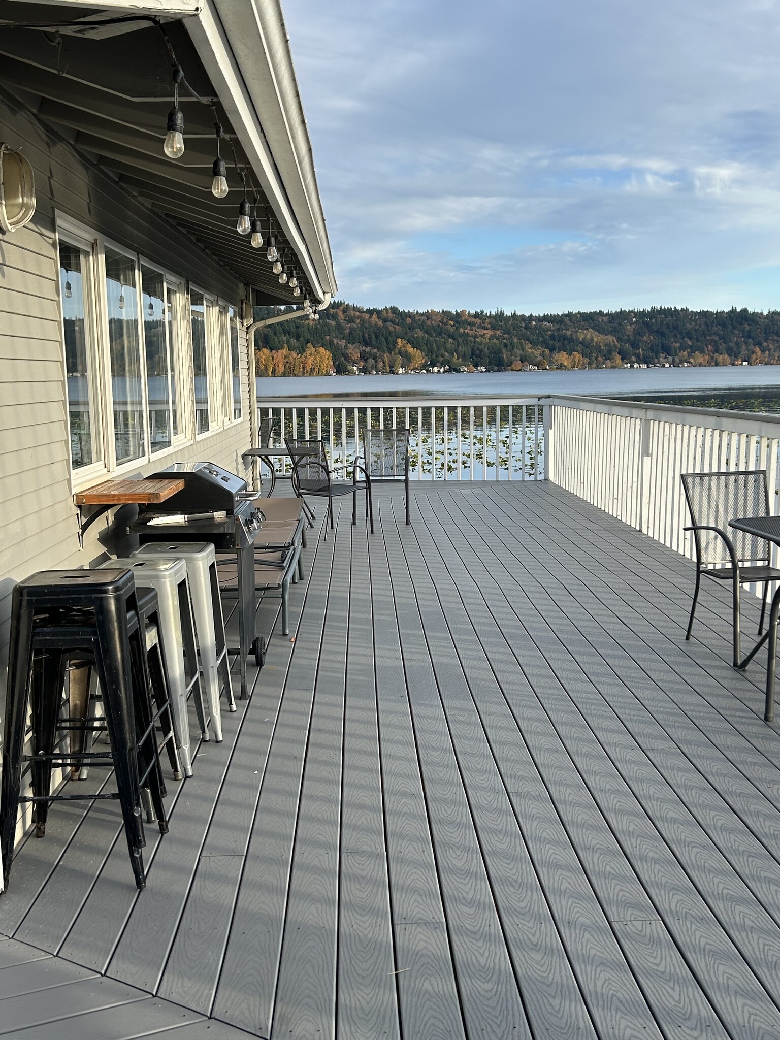 Building Photo - 17106 NE 45th St