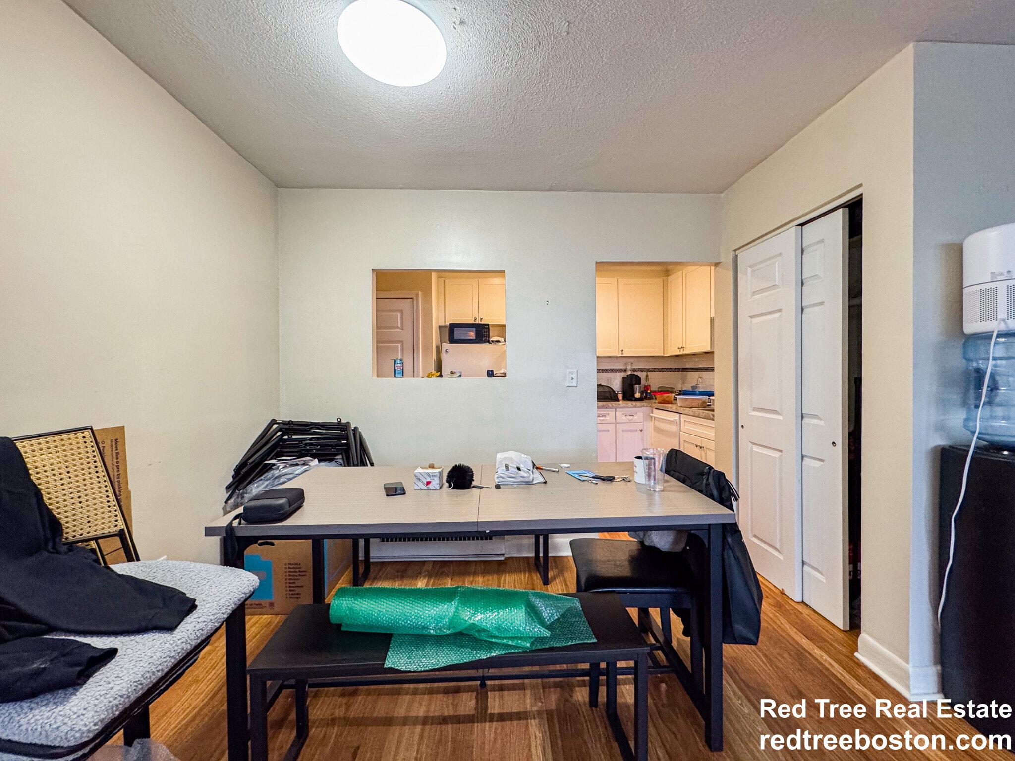 Building Photo - 11 Hodges Ave