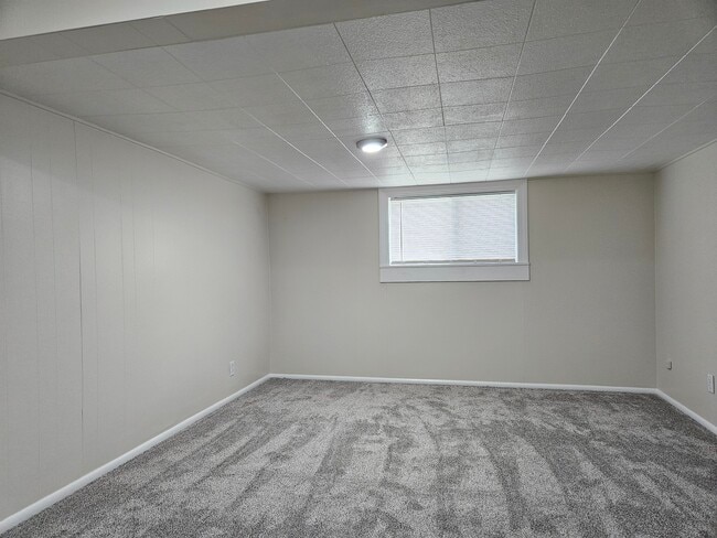 Building Photo - 1133 N Hayes Ave