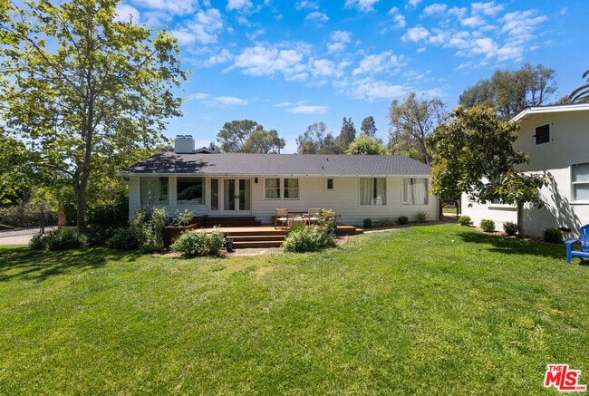 Building Photo - 6456 Sycamore Meadows Dr