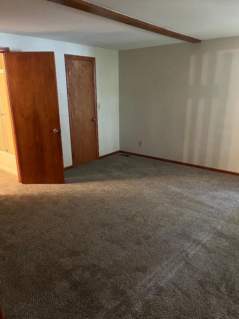 Building Photo - 932 Berne Dr