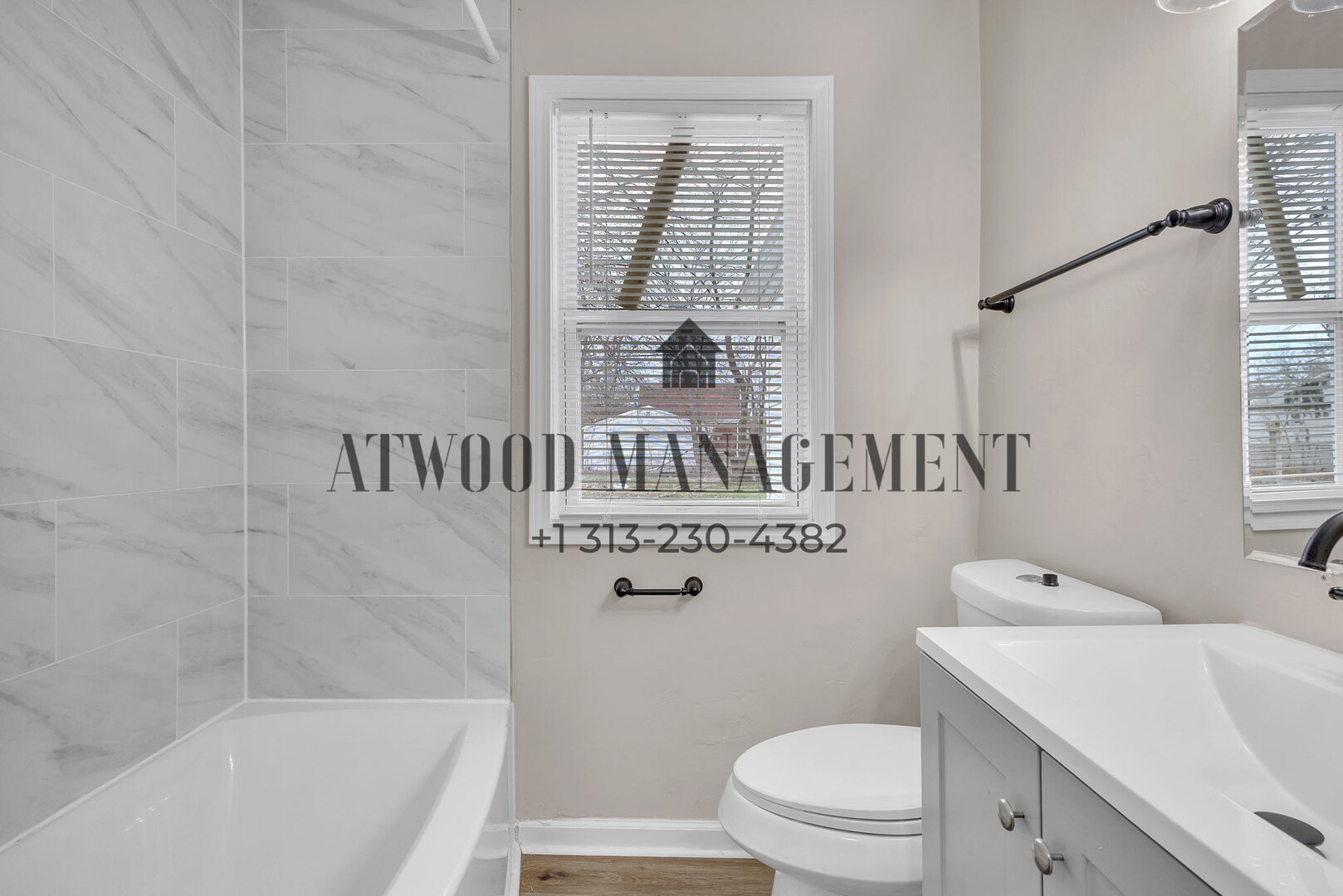 Building Photo - This beautifully updated 3-bedroom, 1-bath single-family home is ready for move-in!