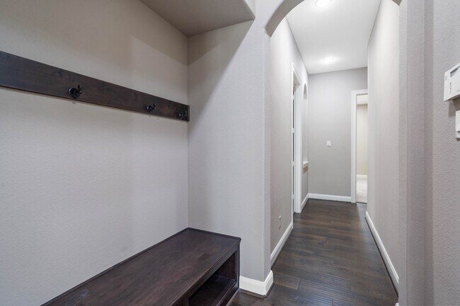 Building Photo - 27527 Stonebrook Manor Ln