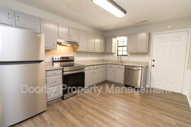 Building Photo - 1418 Baggett Rd