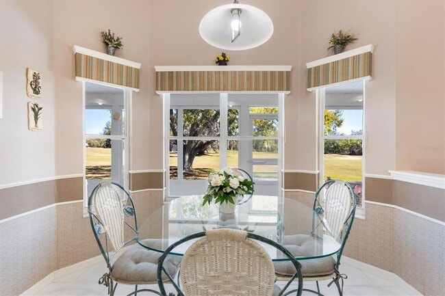 Building Photo - 3909 River Crest Cir