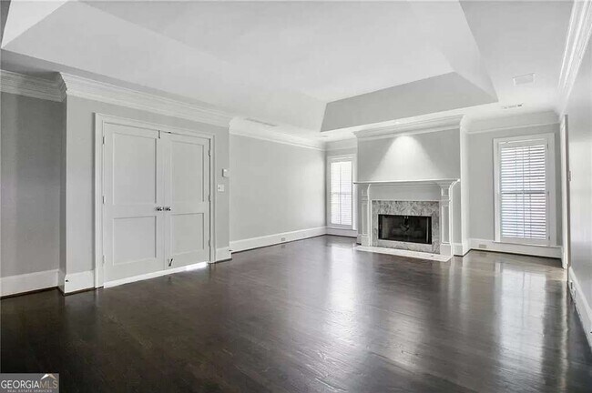 Building Photo - 460 Ivy Park Ln NE
