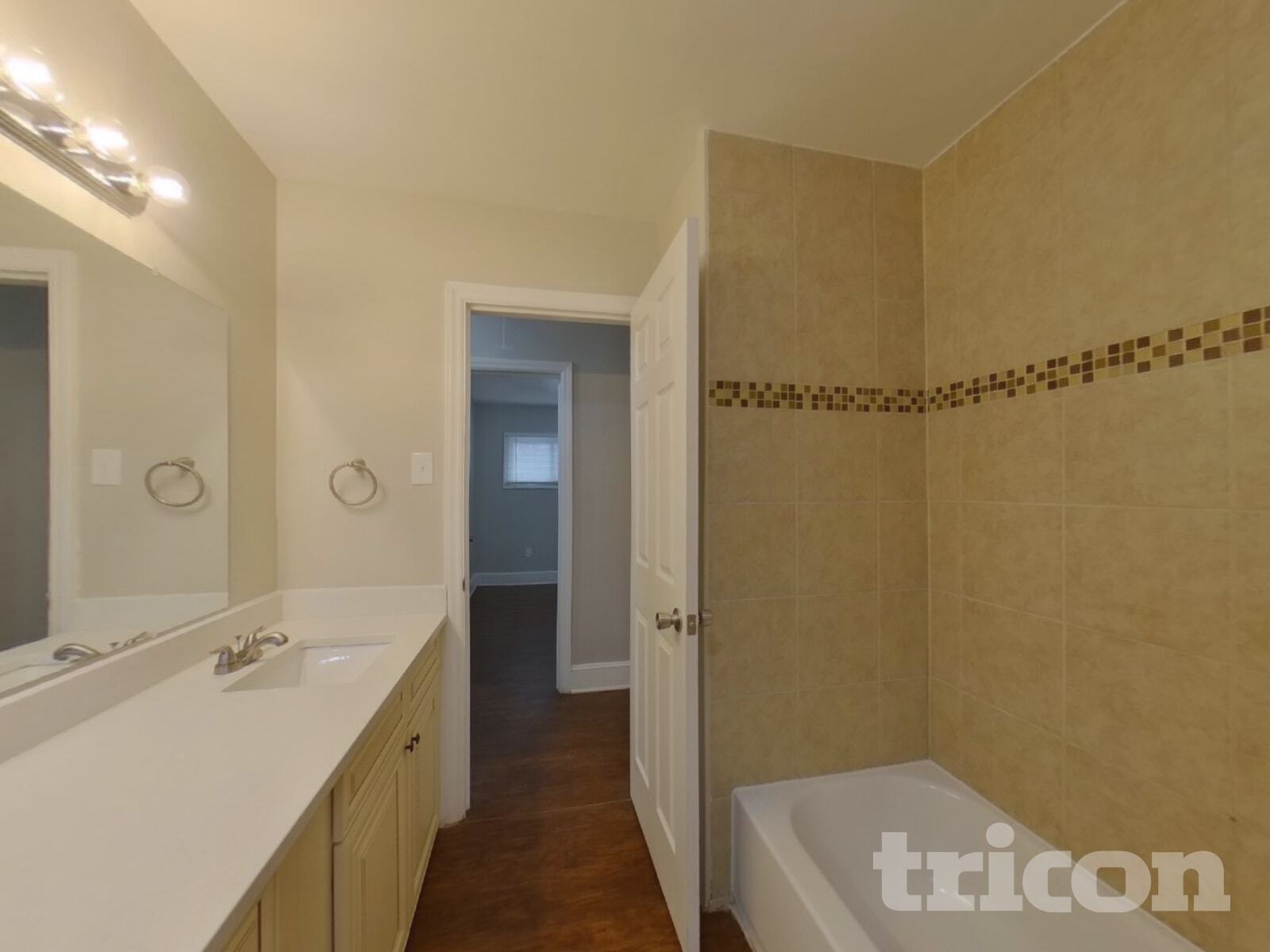 Building Photo - 1141 Dooley Dr