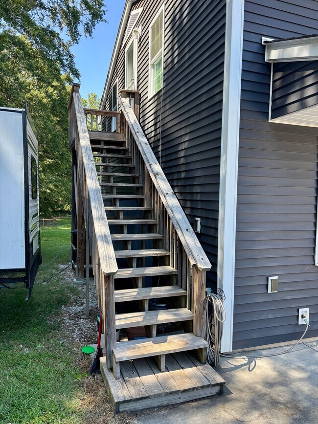 Building Photo - 11349 SC-121