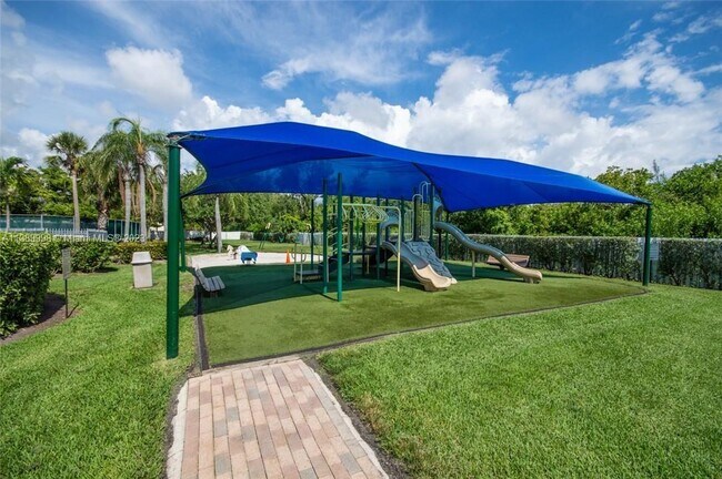 Building Photo - 1140 Cliffrose St