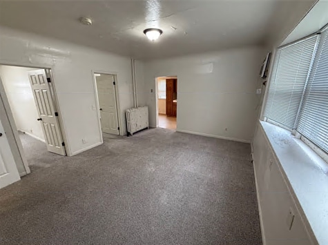 Building Photo - 620 Bowery St