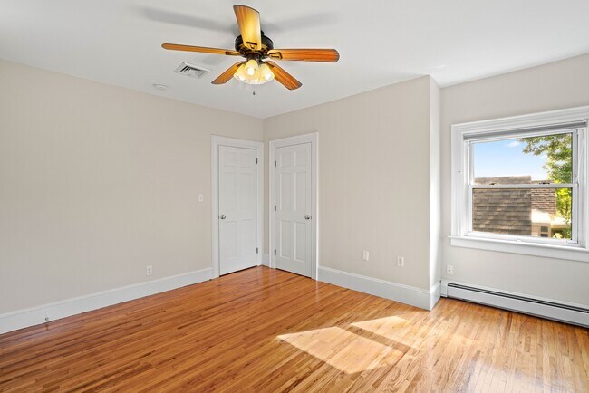 Building Photo - 7 Albion Pl