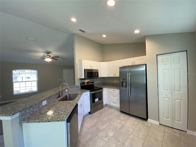 Building Photo - 16040 SW 21st Ct