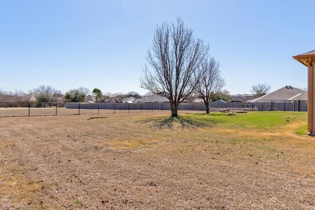 Building Photo - 115 Kenwick Ct