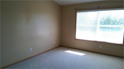 Building Photo - Gorgeous 5 Bedroom, 3 Bath Home in Plymouth - Unbeatable location! Available 9/10!