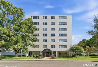 Building Photo - 887 Farmington Ave