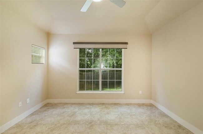 Building Photo - 12230 Abbey Glen Ln