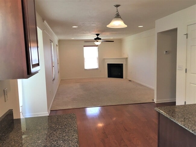 Building Photo - 133 Nottingham Dr