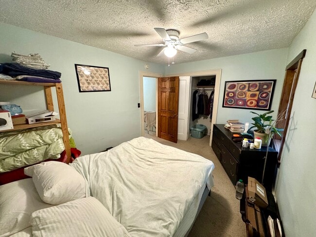 Building Photo - 103 Luton Ave SE