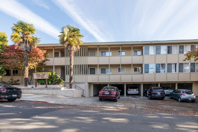 Building Photo - 276 Adams