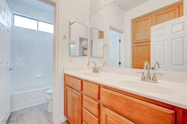Building Photo - 3721 Alcantara Ln