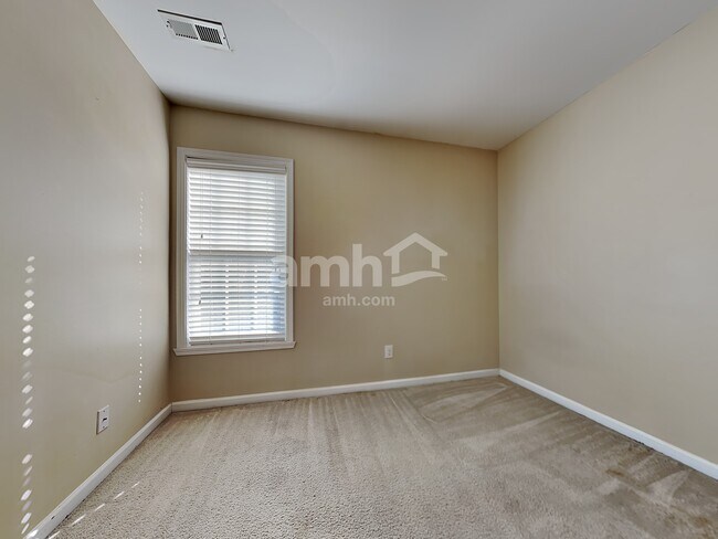 Building Photo - 4022 Tarrant Trace Cir