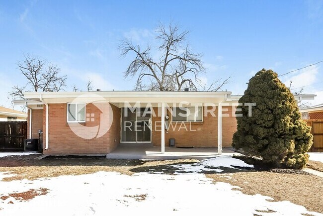 Building Photo - 3125 Racine St